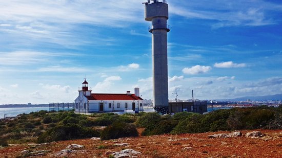 Ponta do Altar Lighthouse